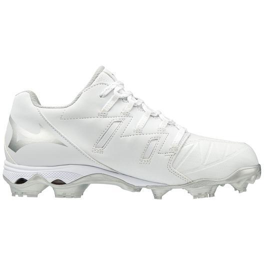 mizuno finch elite cleats