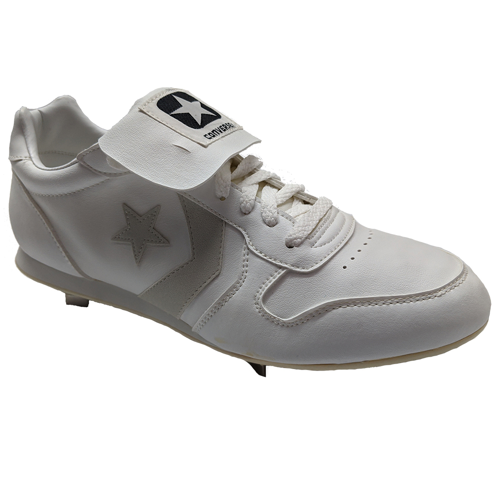 converse baseball cleats