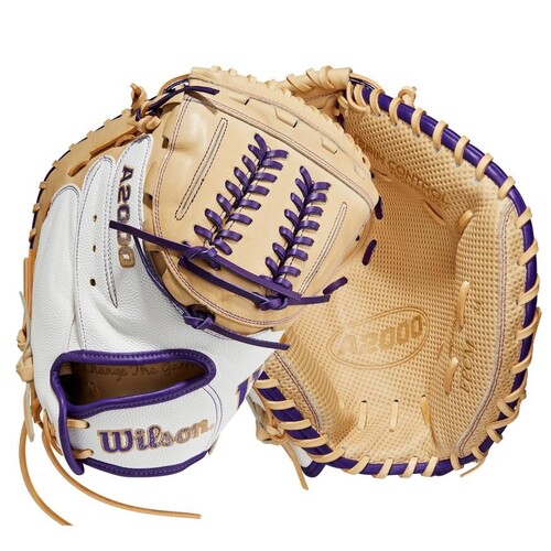 Wilson 2023 A2000 AM1 Softball Catchers Glove 34 inch
